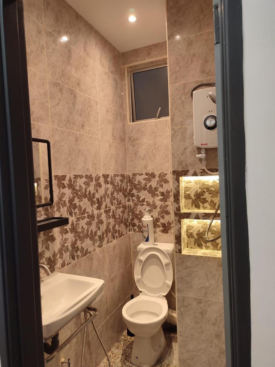 Adik Aisyah Muji Pistachio Homestay Cameron Highlands 丹那拉打 外观 照片
